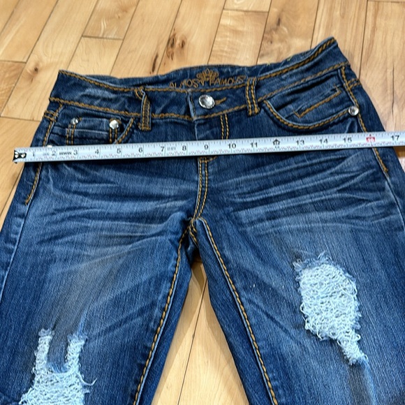 Almost Famous Distressed Crop Jeans - Picture 7 of 9